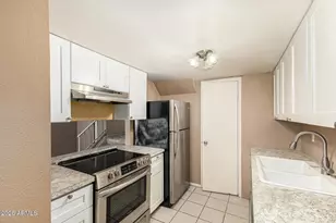 8417 N 34th Ave, Phoenix, AZ 85051 - Photo 11