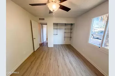 3265 W Mauna Loa Lane, Phoenix, AZ 85053 - Photo 7