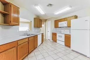 549 N Granite St, Gilbert, AZ 85234 - Photo 7