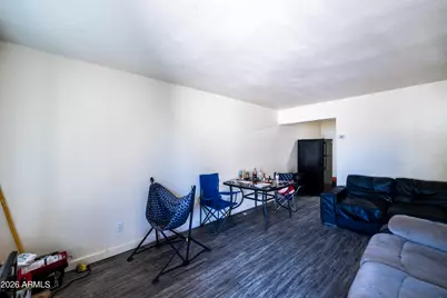 6739 N 61st Avenue, Glendale, AZ 85301 - Photo 17