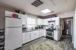 6739 N 61st Ave, Glendale, AZ 85301 - Photo 3