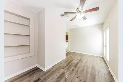 5209 N 78th Drive, Glendale, AZ 85303 - Photo 9