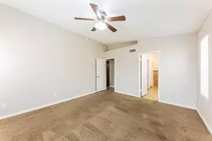 5209 N 78th Dr, Glendale, AZ 85303 - Photo 11