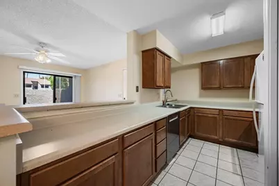 533 W Guadalupe Road #Unit 1047, Mesa, AZ 85210 - Photo 7