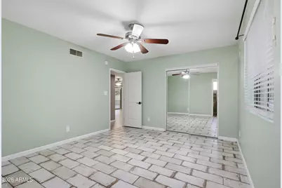 801 W Michelle Drive, Phoenix, AZ 85023 - Photo 29