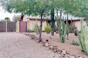 801 W Michelle Dr, Phoenix, AZ 85023 - Photo 5