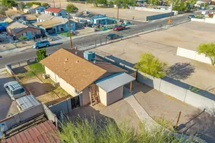 67 E Kesler Ln, Chandler, AZ 85225 - Photo 41