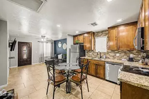 67 E Kesler Ln, Chandler, AZ 85225 - Photo 11
