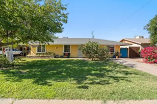 8216 N 9th St, Phoenix, AZ 85020 - Photo 1