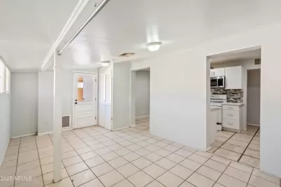 8216 N 9th Street, Phoenix, AZ 85020 - Photo 11