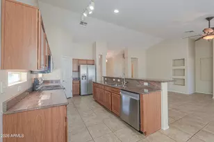 2433 E Hancock Trail, Casa Grande, AZ 85194 - Photo 15