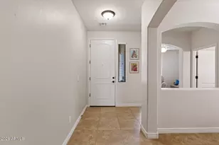 23124 N 41st St, Phoenix, AZ 85050 - Photo 7