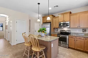 23124 N 41st St, Phoenix, AZ 85050 - Photo 13