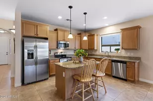 23124 N 41st St, Phoenix, AZ 85050 - Photo 11