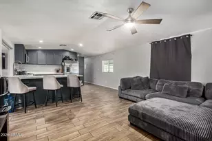 10955 N 79th Ave, Peoria, AZ 85345 - Photo 5
