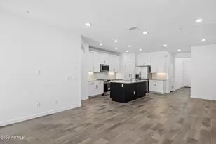 11892 W Burnside Trail, Peoria, AZ 85383 - Photo 7