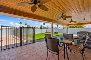 10818 W Brookside Dr, Sun City, AZ 85351 - Photo 63
