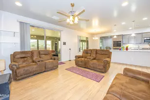 10122 S Vaquero Ln, Hereford, AZ 85615 - Photo 15