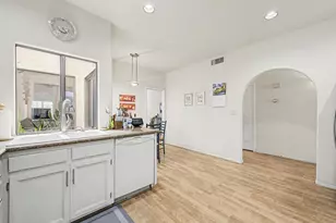 7955 E Chaparral Rd, Scottsdale, AZ 85250 - Photo 13