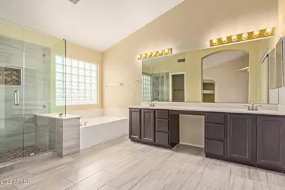 25845 N 47th Place, Phoenix, AZ 85050 - Photo 17