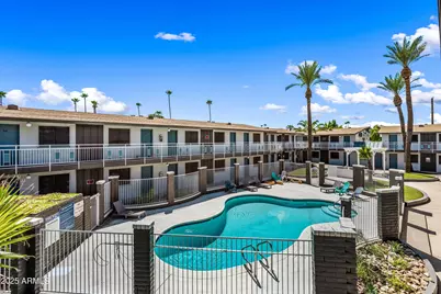 3025 N 32nd Street #Apt 18, Phoenix, AZ 85018 - Photo 47