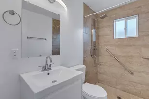 2106 S Granada Dr, Tempe, AZ 85282 - Photo 1