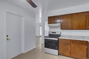 2106 S Granada Dr, Tempe, AZ 85282 - Photo 9