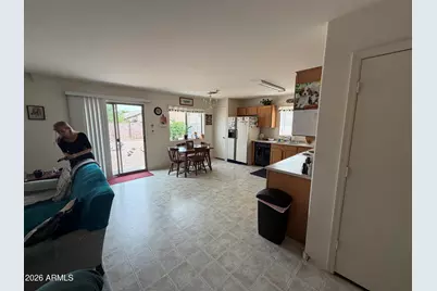 2330 W Hayden Peak Drive, San Tan Valley, AZ 85144 - Photo 5
