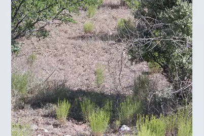 701 Skyline Boulevard #40, Clarkdale, AZ 86324 - Photo 3