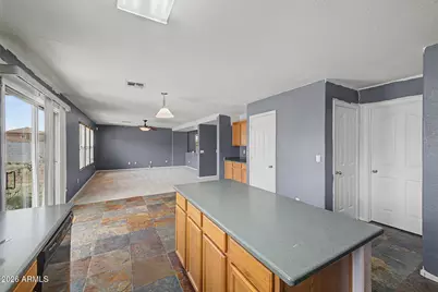 4804 S 25th Drive, Phoenix, AZ 85041 - Photo 15