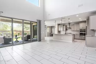 27201 N 71st Ln, Peoria, AZ 85383 - Photo 5