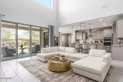 27201 N 71st Lane, Peoria, AZ 85383 - Photo 3