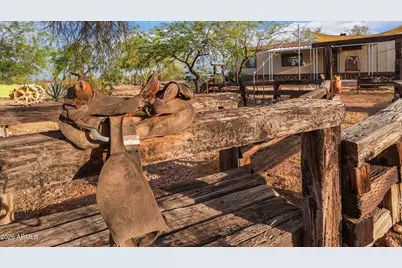 30915 W Olesen --, Wittmann, AZ 85361 - Photo 3
