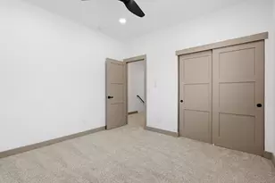 2809 E Trumbull Rd, Phoenix, AZ 85040 - Photo 21
