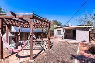 2518 N Mitchell Street, Phoenix, AZ 85006 - Photo 17