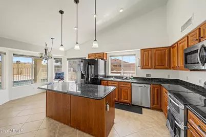 7509 W Mescal Street, Peoria, AZ 85345 - Photo 3