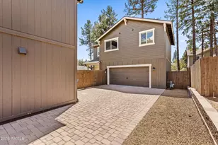 2857 W Alamo Dr, Flagstaff, AZ 86001 - Photo 3