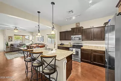18556 W Vogel Avenue, Goodyear, AZ 85338 - Photo 11