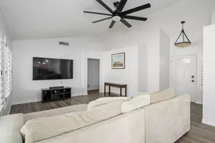 4326 E Towne Ln, Gilbert, AZ 85234 - Photo 9