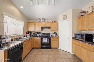 22093 W Solano Dr, Buckeye, AZ 85326 - Photo 11