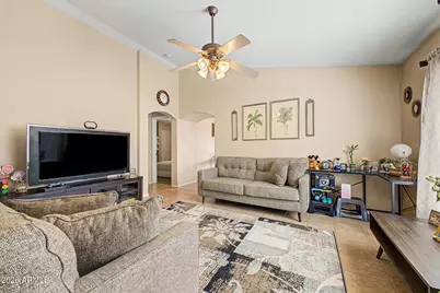 22093 W Solano Drive, Buckeye, AZ 85326 - Photo 7