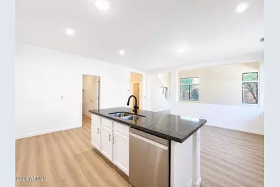 8212 W Forest Grove Avenue, Phoenix, AZ 85043 - Photo 7