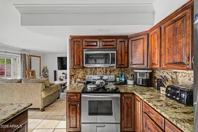 6814 N 77th Avenue, Glendale, AZ 85303 - Photo 19