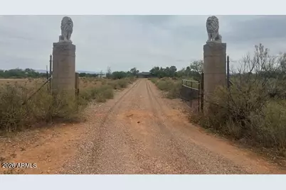 2384 N Appaloosa Place, Huachuca City, AZ 85616 - Photo 11