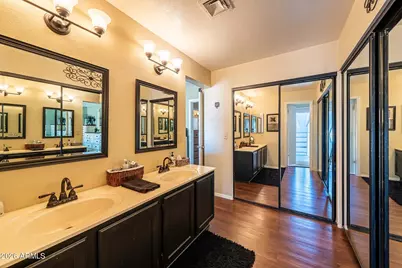 9126 W Port Royale Lane, Peoria, AZ 85381 - Photo 21