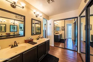 9126 W Port Royale Ln, Peoria, AZ 85381 - Photo 21
