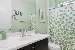 3826 E Cat Balue Dr, Phoenix, AZ 85050 - Photo 25
