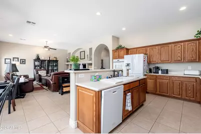 2707 E Westchester Drive, Chandler, AZ 85249 - Photo 9