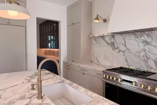4030 N 49th St, Phoenix, AZ 85018 - Photo 5