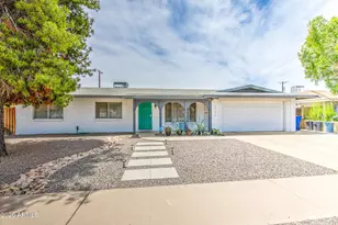 3739 W Krall St, Phoenix, AZ 85019 - Photo 3